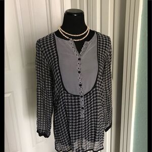 Beautiful silk blouse by Language in small